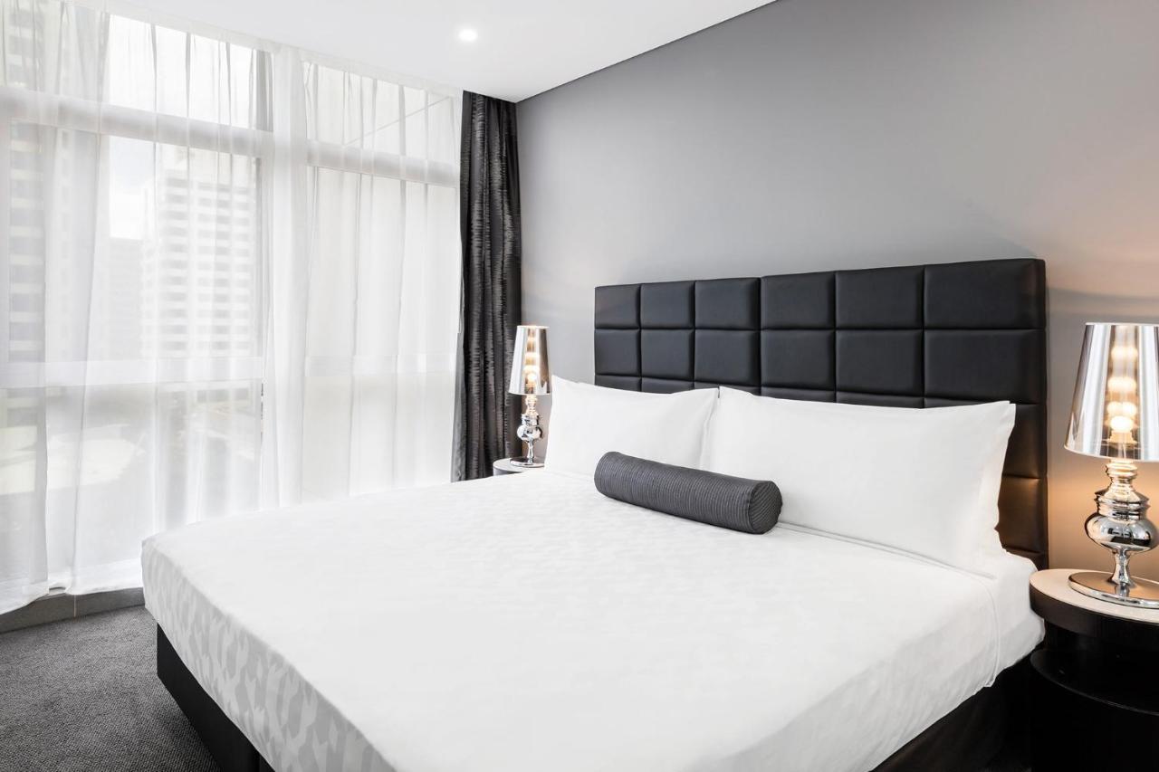 One Bedroom Accessible Suite