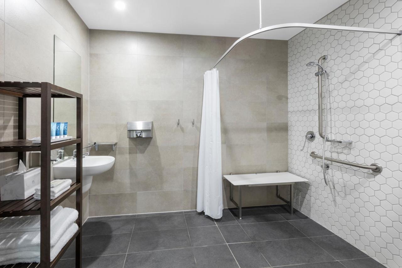 One Bedroom Accessible Suite