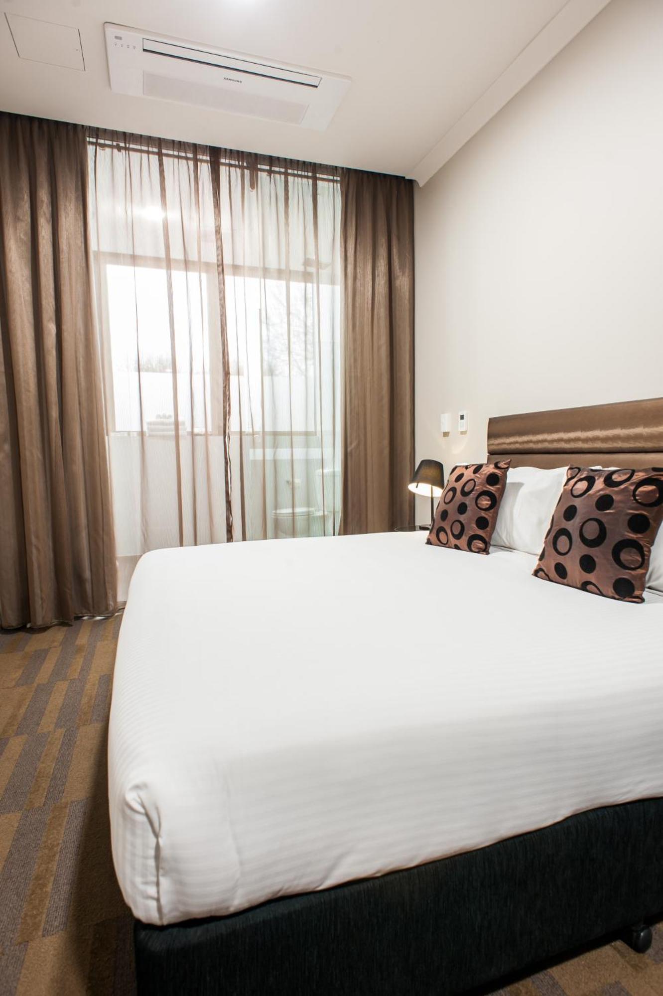 Queen Room Two Queen Beds