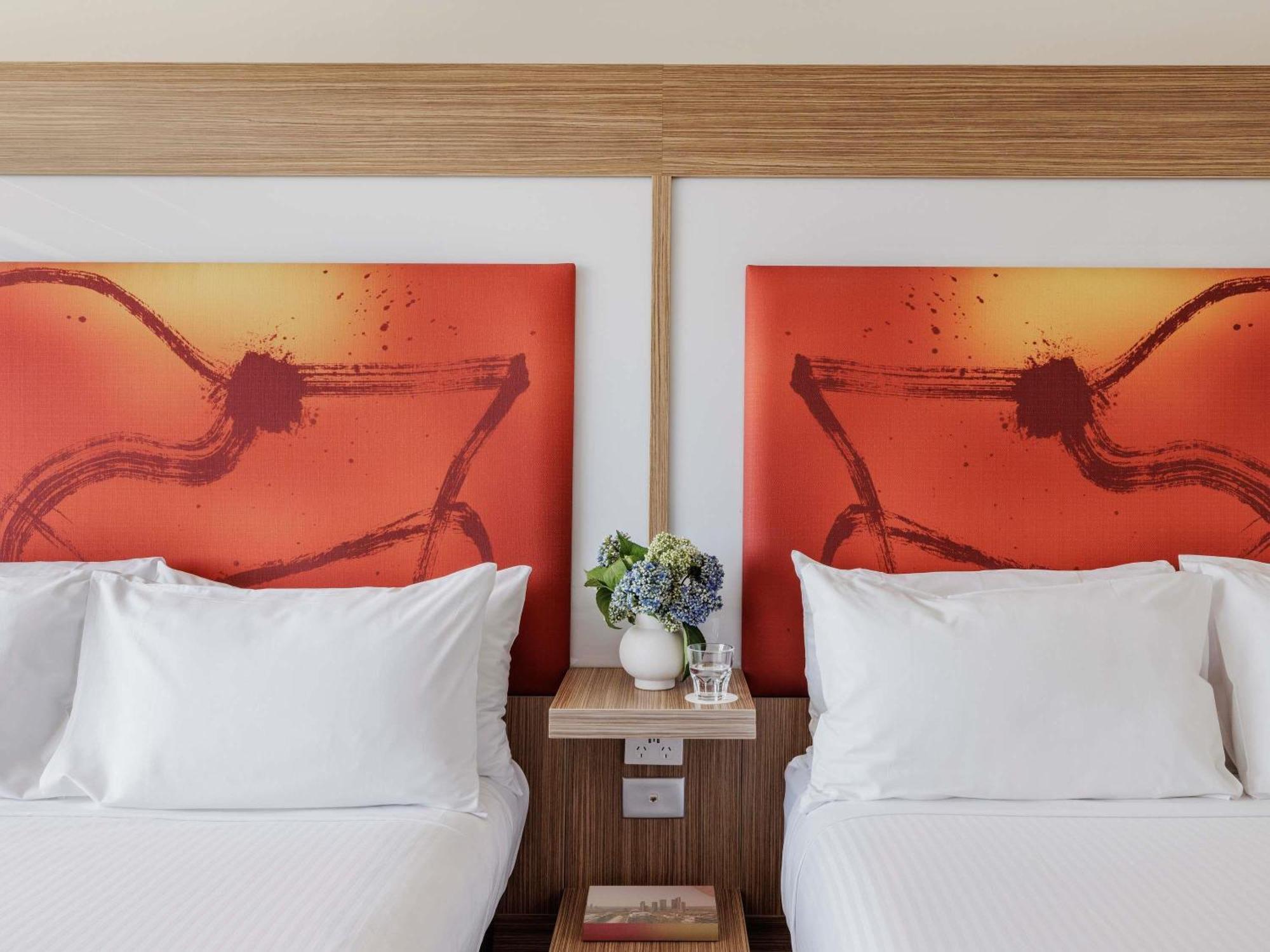 Chambre Supérieure avec 2 Lits Doubles