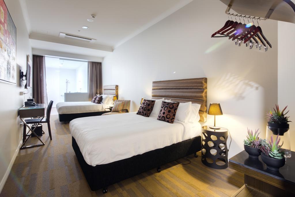 Queen Room Two Queen Beds