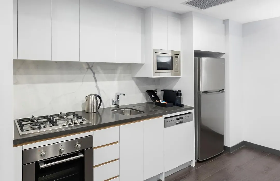Meriton Suites Chatswood-1