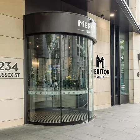 Meriton Suites Sussex Street, Sydney-2
