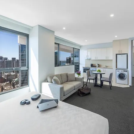 Meriton Suites Kent Street, Sydney-2