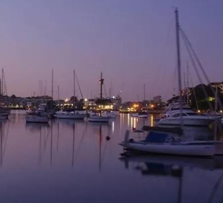 Harbourside Apartments-3