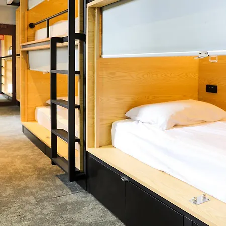The Capsule Hotel-2