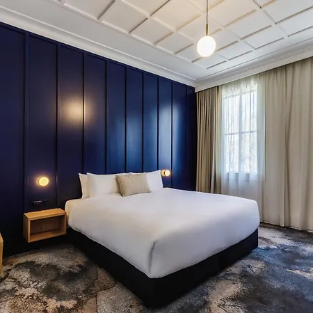 Royal Exhibition Hotel-2