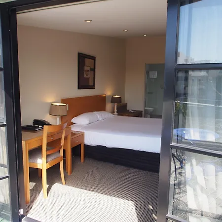 Savoy Double Bay Hotel-2