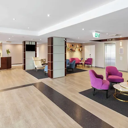 Oaks Sydney North Ryde Suites-3