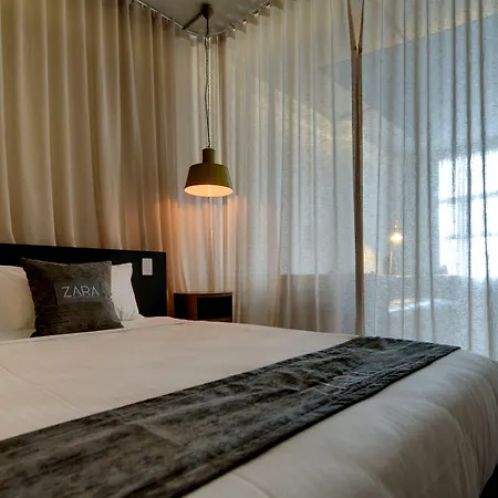 Zara Tower - Luxury Suites And Apartments-2