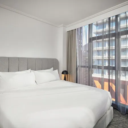 Meriton Suites Pitt Street, Sydney-3