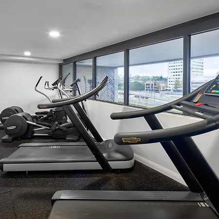 Meriton Suites North Sydney-3